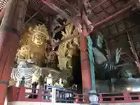 東大寺の本殿・本堂