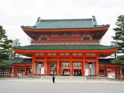 平安神宮の山門・神門