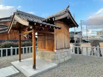 天王神社の{uncategorized: "未分類", other: "その他", undefined: "問題あり", building: "その他建物", grave: "お墓", sacred_gate: "鳥居", guardian: "狛犬", statue: "像", buddha: "仏像", history: "歴史", nature: "自然", garden: "庭園", animal: "動物", pagoda: "塔", temizu: "手水舎", mountain_gate: "山門・神門", sanctuary: "本殿・本堂", subordinate: "末社・摂社", art: "芸術", scenery: "景色", jizo: "地蔵", ema: "絵馬", goshuin: "御朱印", omikuji: "おみくじ", items: "授与品その他", amulet: "お守り", goshuincho: "御朱印帳", eats: "食事", festival: "お祭り", votive_dance: "神楽", shichigosan: "七五三参", wedding: "結婚式", experience: "体験その他", initially: "初詣", around: "周辺", anti_infection: "感染症対策"}