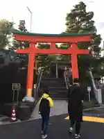 穴八幡宮の鳥居