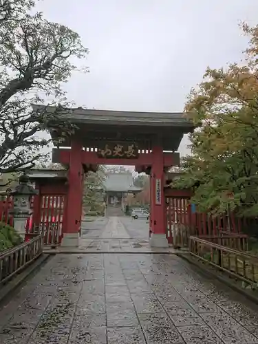 妙蓮寺の山門・神門