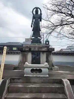 近竜寺(栃木県)