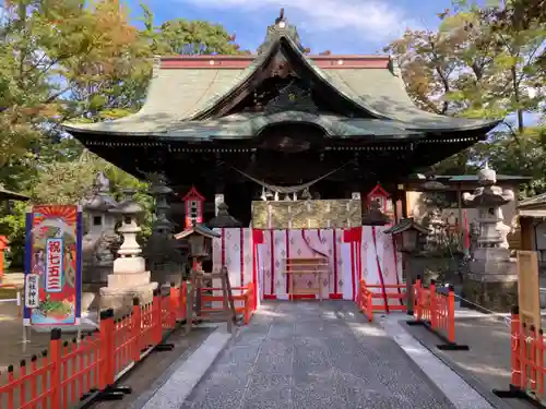 上野総社神社の本殿