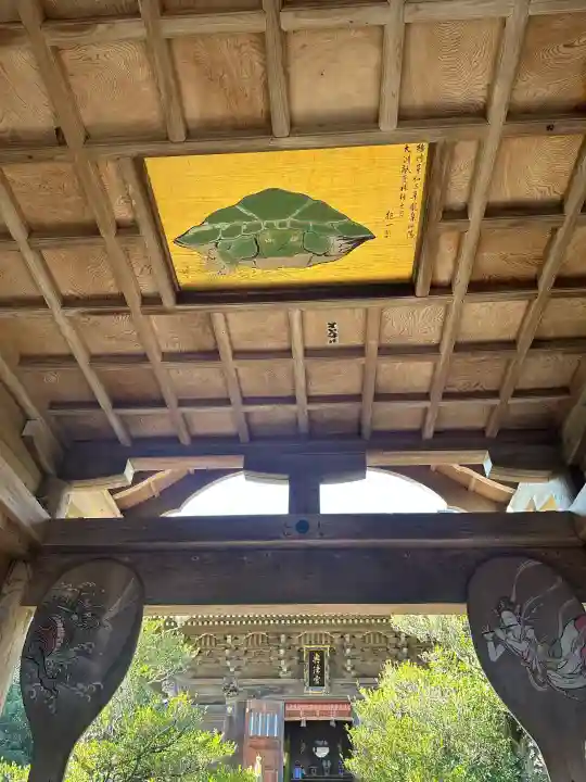 江島神社の{uncategorized: "未分類", other: "その他", undefined: "問題あり", building: "その他建物", grave: "お墓", sacred_gate: "鳥居", guardian: "狛犬", statue: "像", buddha: "仏像", history: "歴史", nature: "自然", garden: "庭園", animal: "動物", pagoda: "塔", temizu: "手水舎", mountain_gate: "山門・神門", sanctuary: "本殿・本堂", subordinate: "末社・摂社", art: "芸術", scenery: "景色", jizo: "地蔵", ema: "絵馬", goshuin: "御朱印", omikuji: "おみくじ", items: "授与品その他", amulet: "お守り", goshuincho: "御朱印帳", eats: "食事", festival: "お祭り", votive_dance: "神楽", shichigosan: "七五三参", wedding: "結婚式", experience: "体験その他", initially: "初詣", around: "周辺", anti_infection: "感染症対策"}