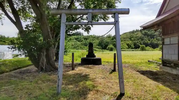 湯内神社(大熊神社)の鳥居