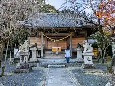 二宮神社の本殿