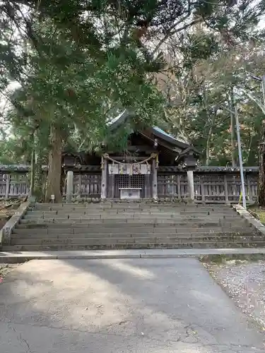 諏訪大社上社前宮の本殿・本堂