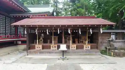 諏訪神社の末社・摂社