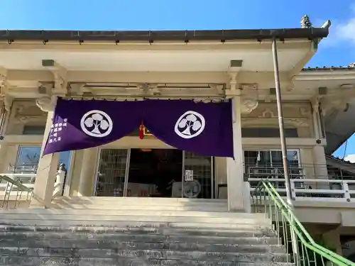 万徳寺の本殿・本堂