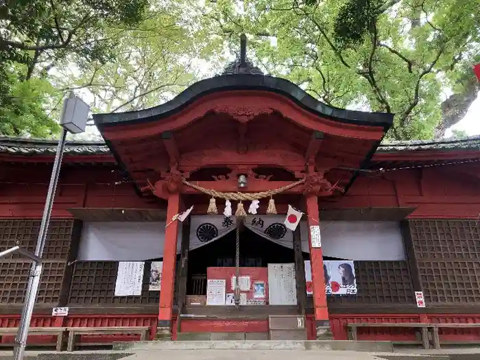 剣柄稲荷神社の本殿