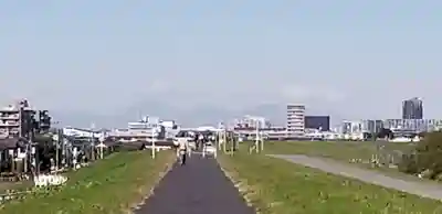 小向三輪神社の周辺