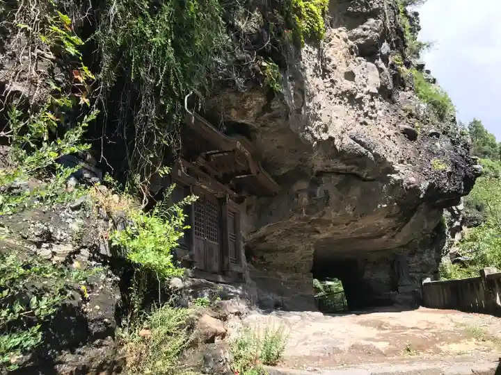 釋尊寺の末社・摂社