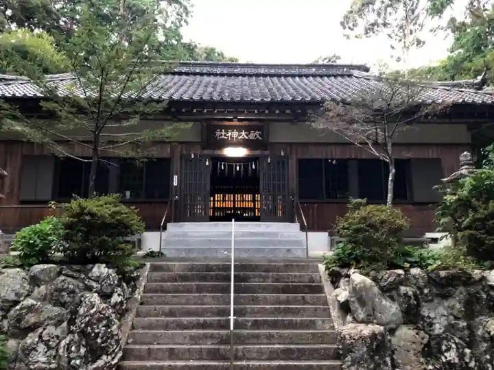 敏太神社の本殿・本堂