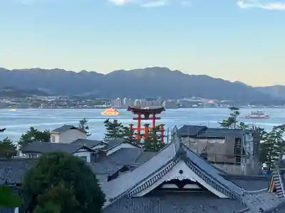 厳島神社(広島県)