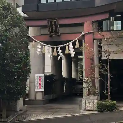 築土神社の鳥居