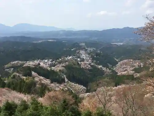 金峯山寺の景色