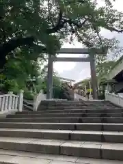 伊勢山皇大神宮の鳥居