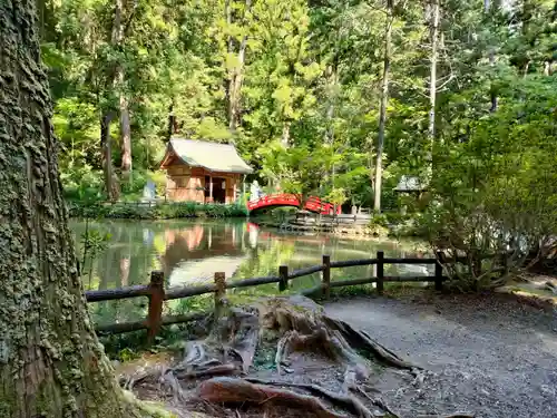 小國神社の庭園