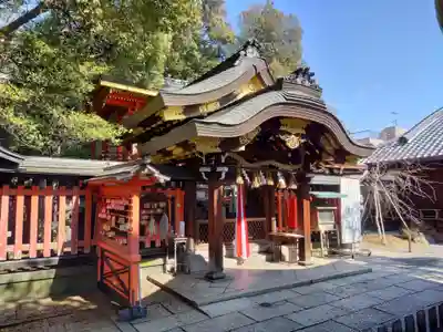 満足稲荷神社の本殿・本堂