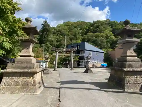 中野神社の鳥居