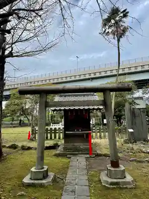 三囲神社(東京都)