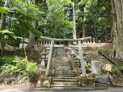 洞川八幡宮(奈良県)