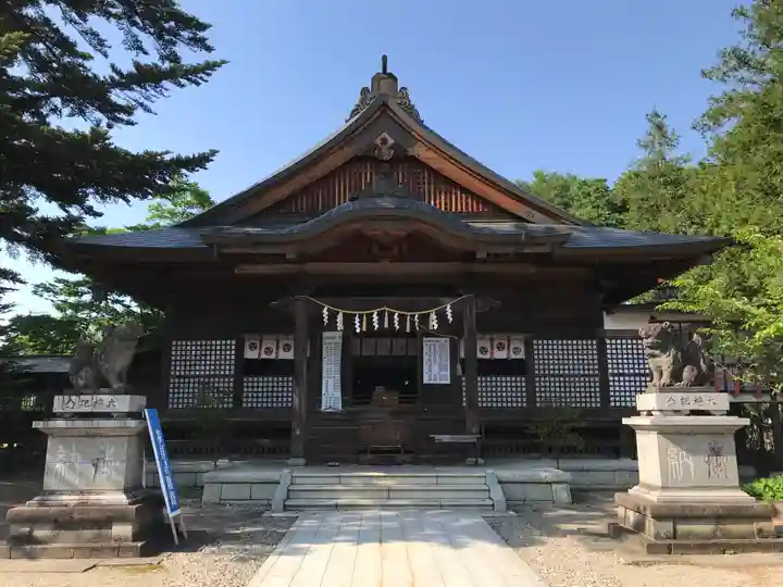 谷地八幡宮の本殿・本堂