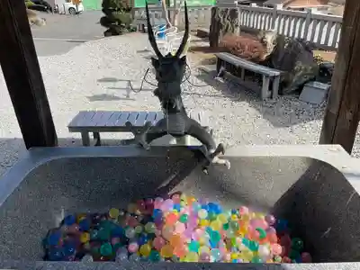 寺岡山元三大師の手水舎