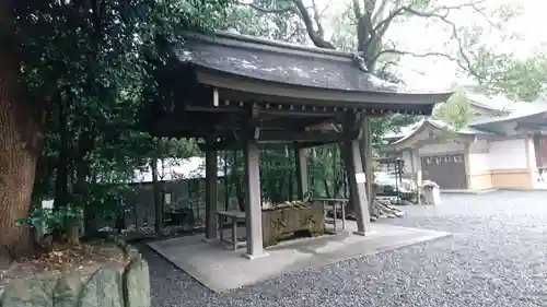 氷上姉子神社（熱田神宮摂社）の手水舎