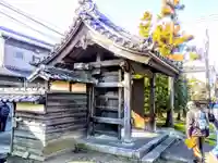 弁栄庵 法城寺の山門・神門
