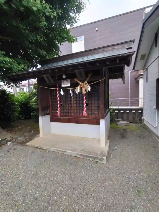 金山神社の{uncategorized: "未分類", other: "その他", undefined: "問題あり", building: "その他建物", grave: "お墓", sacred_gate: "鳥居", guardian: "狛犬", statue: "像", buddha: "仏像", history: "歴史", nature: "自然", garden: "庭園", animal: "動物", pagoda: "塔", temizu: "手水舎", mountain_gate: "山門・神門", sanctuary: "本殿・本堂", subordinate: "末社・摂社", art: "芸術", scenery: "景色", jizo: "地蔵", ema: "絵馬", goshuin: "御朱印", omikuji: "おみくじ", items: "授与品その他", amulet: "お守り", goshuincho: "御朱印帳", eats: "食事", festival: "お祭り", votive_dance: "神楽", shichigosan: "七五三参", wedding: "結婚式", experience: "体験その他", initially: "初詣", around: "周辺", anti_infection: "感染症対策"}