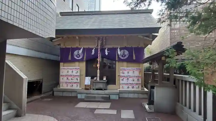 朝日神社の本殿・本堂