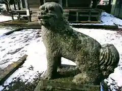 神明社の狛犬