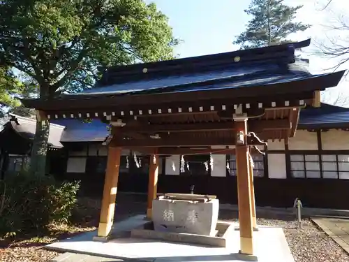 象山神社の手水舎