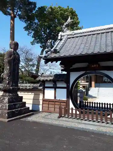 壽徳寺の山門