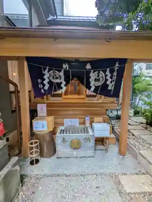 五十稲荷神社(栄寿稲荷神社)の本殿・本堂