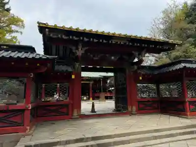 根津神社の{uncategorized: "未分類", other: "その他", undefined: "問題あり", building: "その他建物", grave: "お墓", sacred_gate: "鳥居", guardian: "狛犬", statue: "像", buddha: "仏像", history: "歴史", nature: "自然", garden: "庭園", animal: "動物", pagoda: "塔", temizu: "手水舎", mountain_gate: "山門・神門", sanctuary: "本殿・本堂", subordinate: "末社・摂社", art: "芸術", scenery: "景色", jizo: "地蔵", ema: "絵馬", goshuin: "御朱印", omikuji: "おみくじ", items: "授与品その他", amulet: "お守り", goshuincho: "御朱印帳", eats: "食事", festival: "お祭り", votive_dance: "神楽", shichigosan: "七五三参", wedding: "結婚式", experience: "体験その他", initially: "初詣", around: "周辺", anti_infection: "感染症対策"}