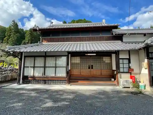 誓光寺の本殿・本堂