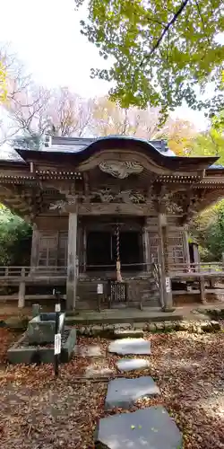 西生寺の本殿