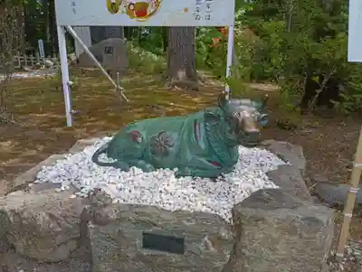 旭川天満宮の像