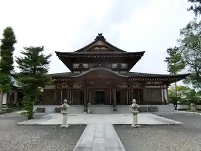 誕生寺の本殿・本堂