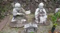 安養寺の像