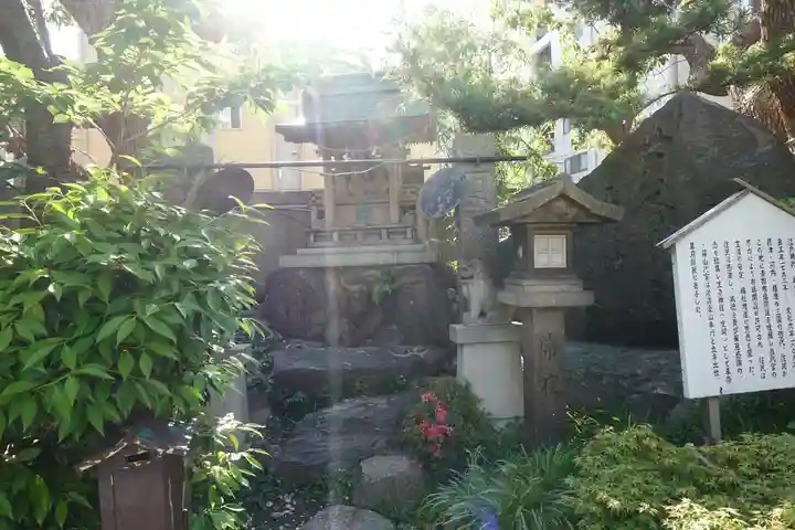難波八阪神社の末社・摂社