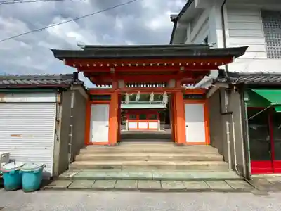 真清田神社の山門・神門