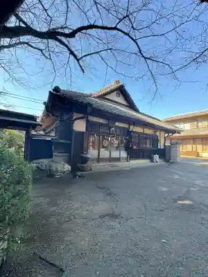 白蛇辨財天の{uncategorized: "未分類", other: "その他", undefined: "問題あり", building: "その他建物", grave: "お墓", sacred_gate: "鳥居", guardian: "狛犬", statue: "像", buddha: "仏像", history: "歴史", nature: "自然", garden: "庭園", animal: "動物", pagoda: "塔", temizu: "手水舎", mountain_gate: "山門・神門", sanctuary: "本殿・本堂", subordinate: "末社・摂社", art: "芸術", scenery: "景色", jizo: "地蔵", ema: "絵馬", goshuin: "御朱印", omikuji: "おみくじ", items: "授与品その他", amulet: "お守り", goshuincho: "御朱印帳", eats: "食事", festival: "お祭り", votive_dance: "神楽", shichigosan: "七五三参", wedding: "結婚式", experience: "体験その他", initially: "初詣", around: "周辺", anti_infection: "感染症対策"}