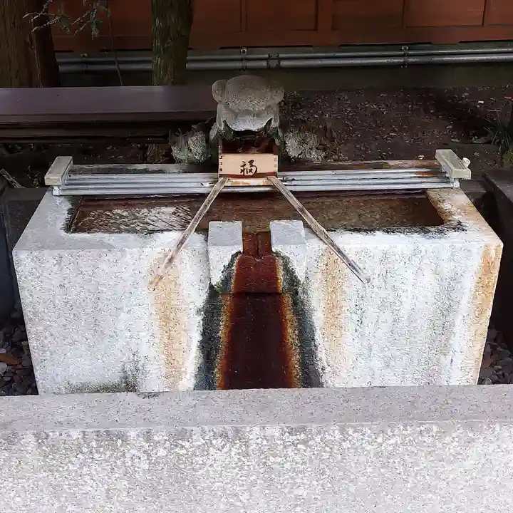 熊野神社の手水舎