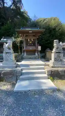 一宮神社の{uncategorized: "未分類", other: "その他", undefined: "問題あり", building: "その他建物", grave: "お墓", sacred_gate: "鳥居", guardian: "狛犬", statue: "像", buddha: "仏像", history: "歴史", nature: "自然", garden: "庭園", animal: "動物", pagoda: "塔", temizu: "手水舎", mountain_gate: "山門・神門", sanctuary: "本殿・本堂", subordinate: "末社・摂社", art: "芸術", scenery: "景色", jizo: "地蔵", ema: "絵馬", goshuin: "御朱印", omikuji: "おみくじ", items: "授与品その他", amulet: "お守り", goshuincho: "御朱印帳", eats: "食事", festival: "お祭り", votive_dance: "神楽", shichigosan: "七五三参", wedding: "結婚式", experience: "体験その他", initially: "初詣", around: "周辺", anti_infection: "感染症対策"}