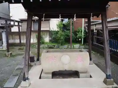 三徳稲荷神社の手水舎