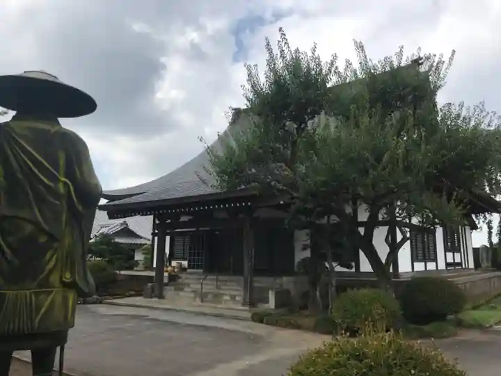 明覚寺の本殿・本堂