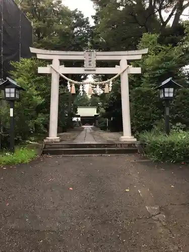 星川杉山神社の鳥居